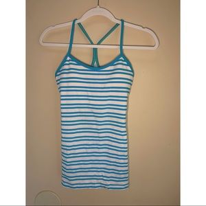 Lululemon Power Y Size 6